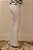 Calça feminina modelagem flare em tecido super molinho na cor branca - Imagem 5