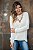 Blusa em tricot offwhite com lindo trabalho triangular no decote - Imagem 2