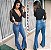 Calça jeans flare com fenda na barra - Imagem 1