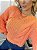 Cropped em tricot com lindo trabalho em trança na cor laranja - Imagem 1