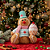 Boneco Natalino Gingerbread Candy Sentado Com Cupcake 25cm - Imagem 2