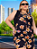 Macaquinho Feminino Estilo Jardineira com Amarração Plus Size - Imagem 1