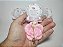 Lembrancinha Personalizada: Sabonete Flor Camélia com Mini Terço - Imagem 2