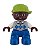 Boneco Lego Duplo Menino com pernas azuis, suéter cinza-azulado claro, braços brancos, boné verde - Imagem 1