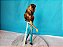 Barbie fashionista articulada Nikki Morena de calças compridas azul - Imagem 6