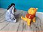 Saleiro e paliteiro de porcelana ursinho Pooh e Eeyore da Disney. 9 cm de altura - Imagem 2