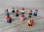 Miniatura anões /gnomos  profissionais (6) e do jardim do banheirob(3), coleção Kinder ovo, anos 90 - Imagem 7