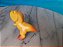 Miniatura Disney Pixar dinossauro Nash do bom.dinossauro marca Tomy 5cm comprimento. - Imagem 2