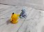 Miniatura pokémon Nintendo dedoche picachu e lapras  marca Bandai 4 cm - Imagem 3