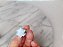 Miniatura Disney de vinill Elsa criança (3,5+0,5 cm) e cama real 4,5 cm comprimento do Frozen - Imagem 7