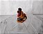 Miniatura India americana segurando uma criança , coleção Wild West, 4 cm de altura, usada - Imagem 3