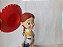Boneca Jessie do Toy Story  fala inglês  (volume baixo) Hasbro 2002,  35 cm ,usada - Imagem 5