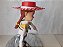 Boneca Jessie do Toy Story  fala inglês  (volume baixo) Hasbro 2002,  35 cm ,usada - Imagem 4