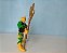 Boneco Marvel versão mashers Loki com acessório, 17 cm, usado - Imagem 3