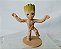 Boneco estático com base de baby Groot guardiões da galáxia Marvel, coleção McDonald's. 7 cm - Imagem 1