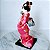Boneca gueixa japonesa de quimono, estática com base de madeira, sem marca, 24 cm - Imagem 3