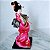 Boneca gueixa japonesa de quimono, estática com base de madeira, sem marca, 24 cm - Imagem 5