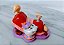 Miniatura Disney cachorro Sultão tornado descanso de pés, de A Bela e a Fera, 7 cm de comprimento e 5,5 cm de altura - Imagem 2