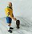 Boneco articulado Ronaldinho Fenômeno do futebol , camisa 9, com taça, 11 cm - Imagem 5