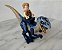 Lego minifiguras Velociraptor Azul e Owen Grady set 75942 - Imagem 3