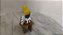 Miniatura Disney Bully, pintada a mão , Cinderela sentada experimentando sapato, 9.cm - Imagem 3
