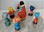 Antigos bonecos de borracha Branca de Neve 13 cm, e os 7 anões 8 cm, faltando anão Atchim, Walt Disney productions, pintura gasta - Imagem 7