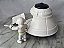 Cápsula espacial com luz, astronauta, marca Toyng, 10 cm de altura, 13 cm de diametro - Imagem 5