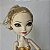Boneca Ever After High Apple White faltando tiara - Imagem 1