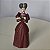 Miniatura Disney Lady Tremaine de bracos cruzados, 10 cm, madrasta da Cinderela - Imagem 1