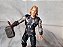 Figura de ação articulada do Thor Marvel universe  Hasbro 19 cm faltando a capa, usada - Imagem 2