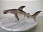 Miniatura de vinil articulado de tubarão martelo preto e cinza marca Chap Mei - Imagem 5