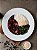 FEIJOADA - feijão com bacon e linguiça, arroz branco, couve na manteiga e farofa - 400g - Imagem 1