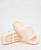 Chinelo Nuvem Slide Hug Petite Jolie PJ7639 Vanilla - Imagem 4