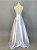 Vestido de noiva longo, em zibeline com decote em V e alças finas e transparência na lateral - Branco - Imagem 6