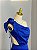 Vestidos de festa longo, nula manga, leve drapeado e detalhe de flor e fenda - Azul Royal - Imagem 6