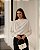 Blusa Satin Manga Longa Drapeado Ombro Doce Flor - Imagem 6