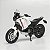 Miniatura Ducati DesertX Branca - Maisto 1:18 - Imagem 3