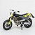 Kit Miniatura Husqvarna 701 Supermoto 1:18 com Expositor e Postal - Imagem 6