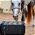 Cocho Alimentação Lenta para Feno 7kg a 9kg Equinos e Muares Econômico Portátil Desmontável Slowbox - Imagem 1