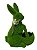 Escultura de coelho decor grama com cestinha - Imagem 1