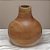 VASO GARRAFA DECOR EM MADEIRA NA COR MARROM - 18X16,5CM - Imagem 3