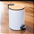 LIXEIRA REDONDA METAL C/PEDAL E TAMPA BAMBU BRANCA 3L - LYOR - Imagem 2