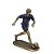 ESCULTURA DECORATIVA JOGADOR DE FUTEBOL EM RESINA - 23,5CM - Imagem 1