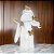 ESCULTURA POLIRESINA MENINA BRANCO DOURADO 31X17,5X15,5cm - Imagem 2