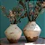 VASO DECORATIVO EM CERAMICA BEGE E MARROM - 25,5cm - Imagem 4