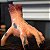 ENFEITE MAO ZUMBI COM MUSICA E MOVIMENTO 20CM HALLOWEEN - Imagem 2