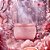 MINI VELA VOLUSPA LATA 25H PERFECTLY PINK YUZU - Imagem 5