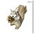 ESQUILO DECORATIVO DE PALHA COM PINHAS E CACHECOL - 19CM - Imagem 3