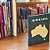 CAIXA LIVRO AUSTRALIA DECORATIVA EM MDF DOURADO E VERDE 36CM - Imagem 3