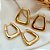 Brinco de Argola Olga Triangular Lisa Banhado a Ouro - Imagem 4
